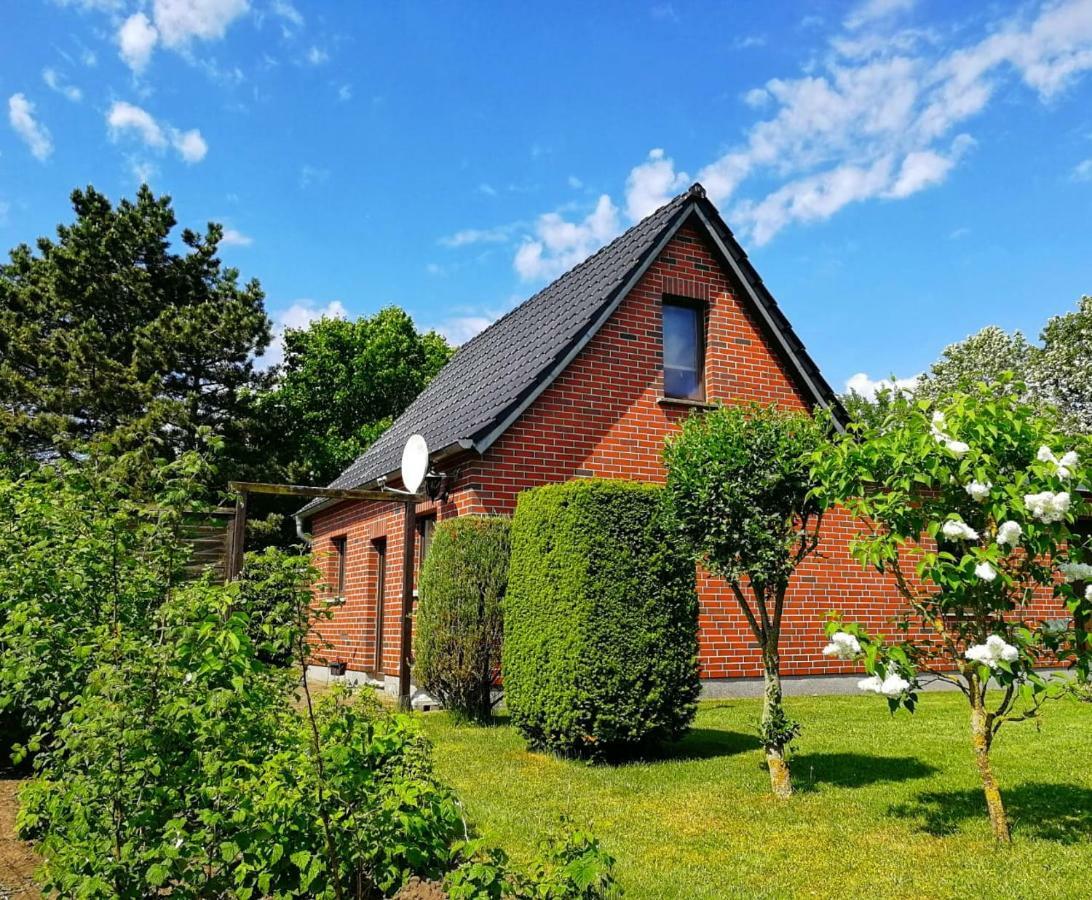 Haeuschen Im Gruenen Villa Jornstorf Eksteriør bilde